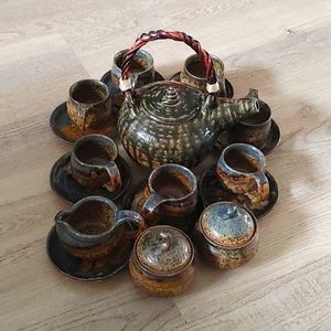 Vintage Asian ceramic 11 pc tea set